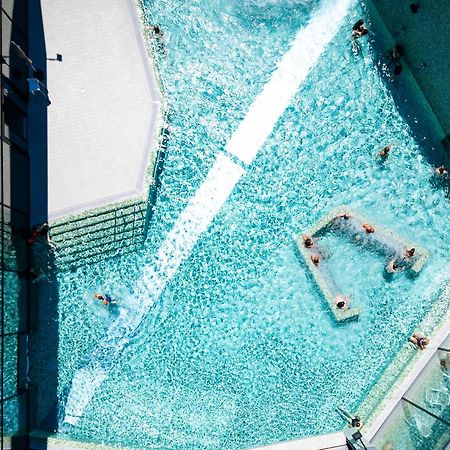 Hotel Cailler & Bains De La Gruyere Шарме Екстериор снимка