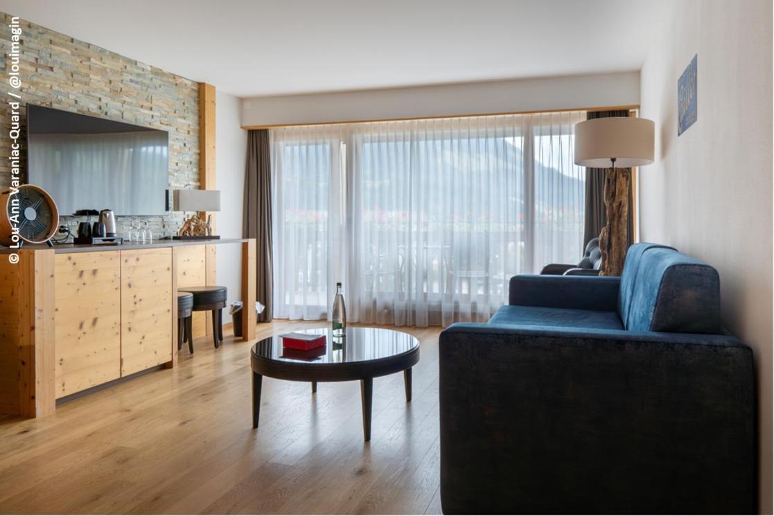 Hotel Cailler & Bains De La Gruyere Шарме Екстериор снимка