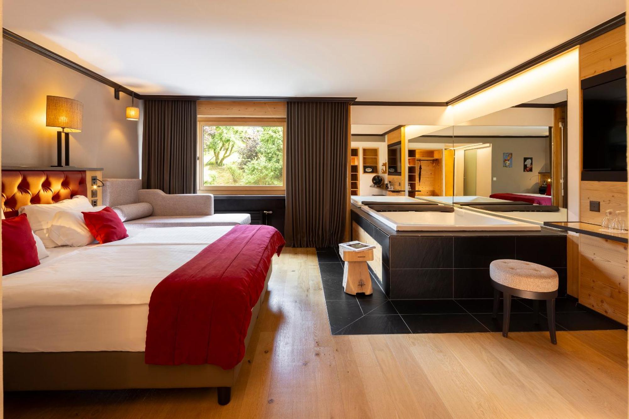 Hotel Cailler & Bains De La Gruyere Шарме Екстериор снимка